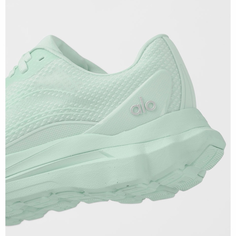 ALO Yoga Women's Light Green Athletic Shoes - Picture 4 of 5